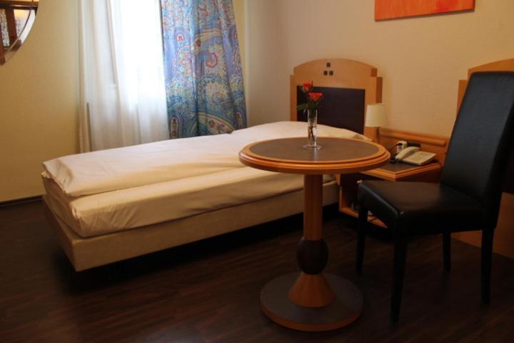 Zum Loewen Hotel Bad Homburg vor der Höhe Cameră foto
