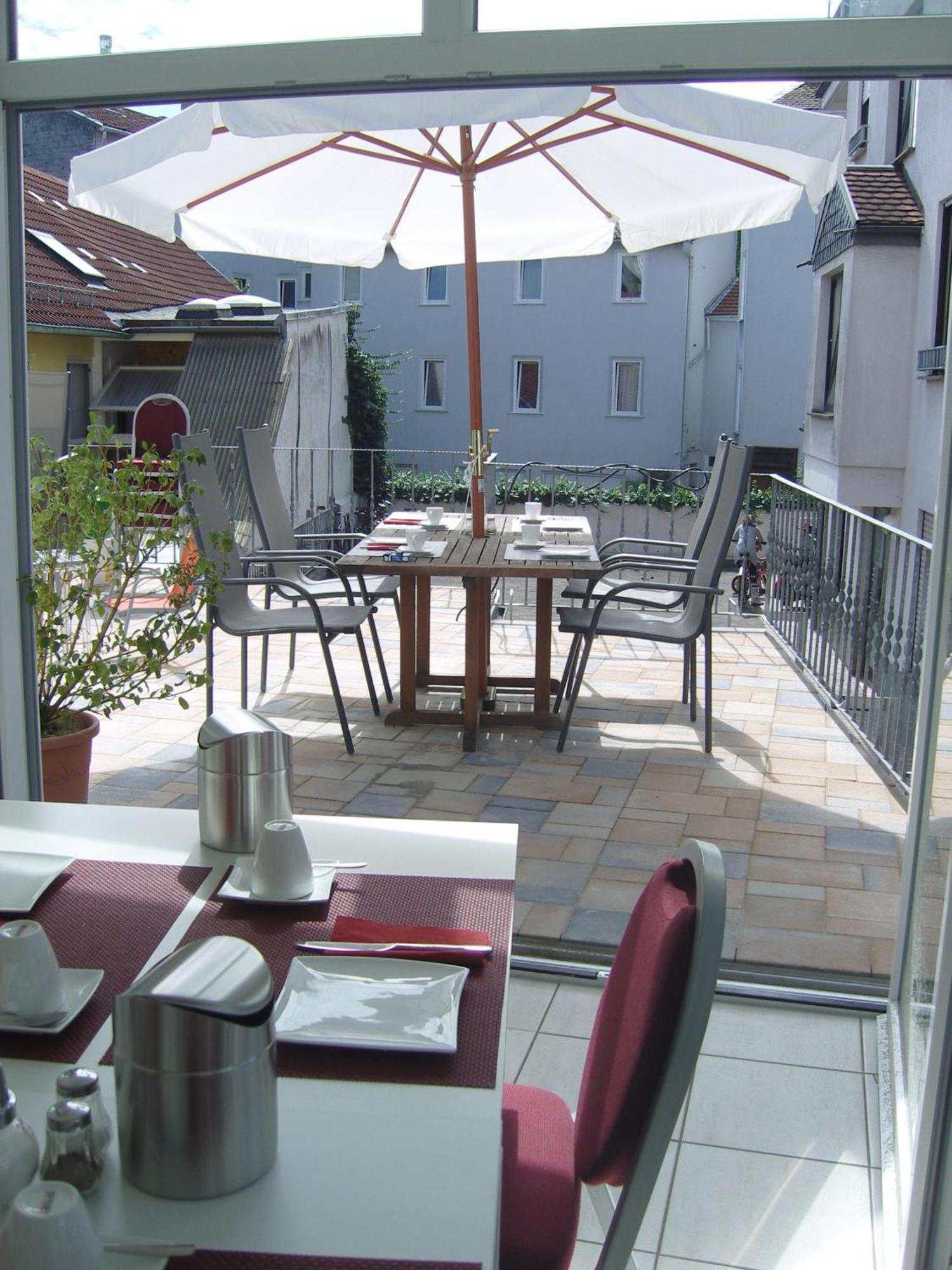 Zum Loewen Hotel Bad Homburg vor der Höhe Exterior foto